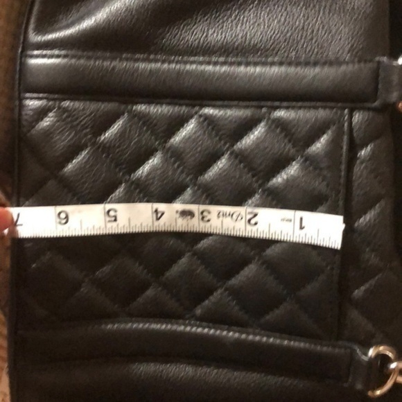 Calvin Klein quilted black leather barrel bag - Picture 12 of 12